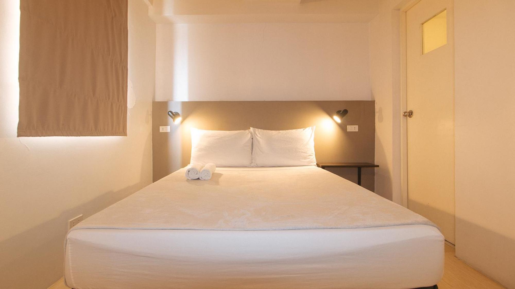 59 Xavierville By Reddoorz Cubao Eksteriør billede