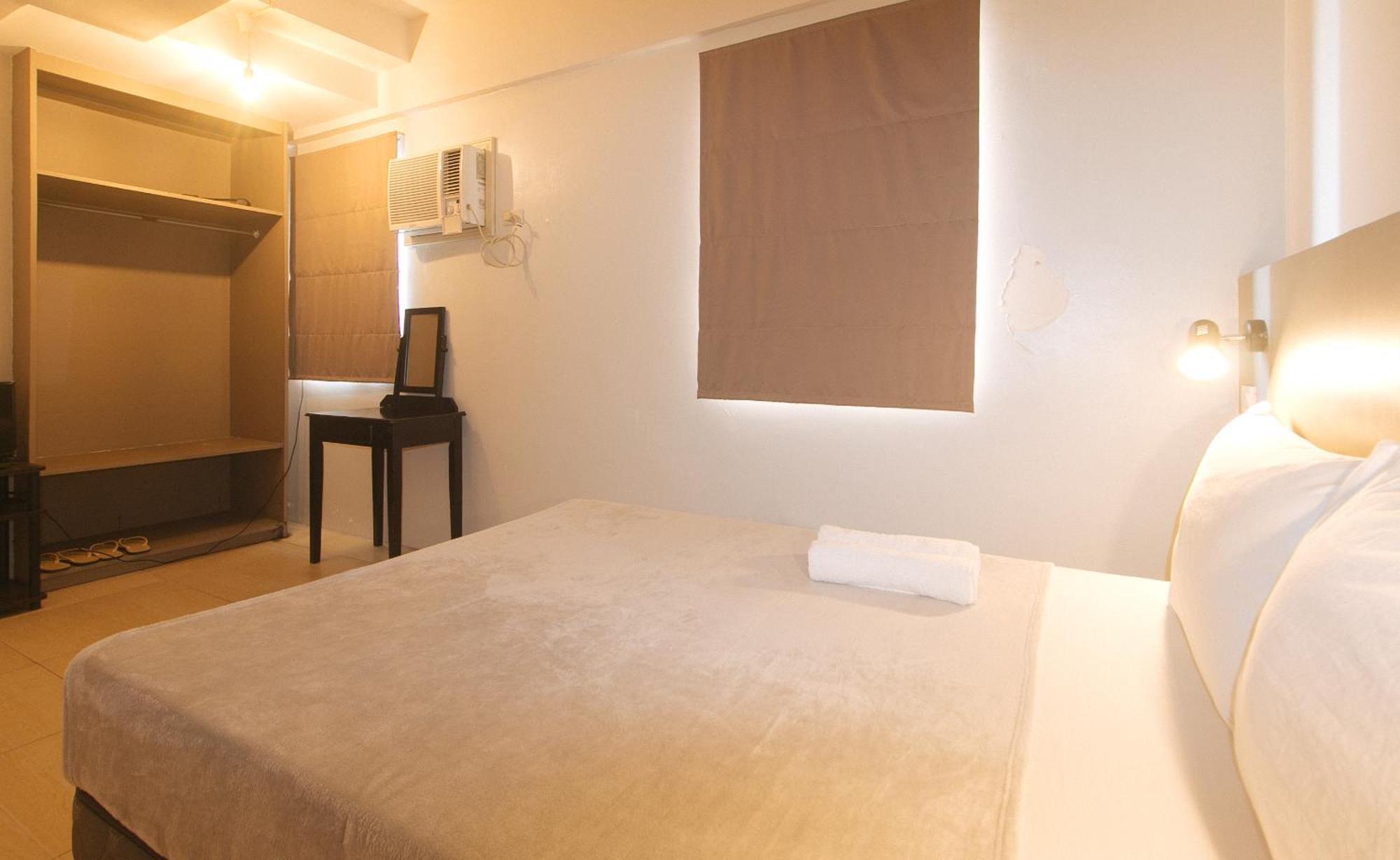 59 Xavierville By Reddoorz Cubao Eksteriør billede