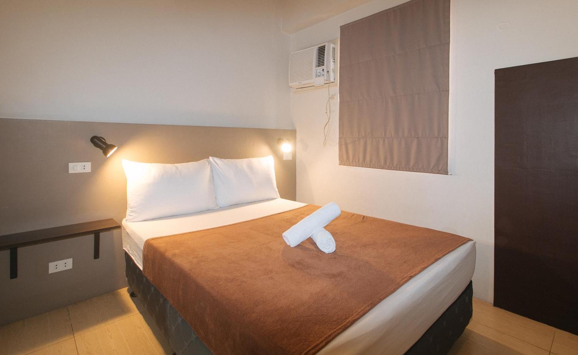 59 Xavierville By Reddoorz Cubao Eksteriør billede