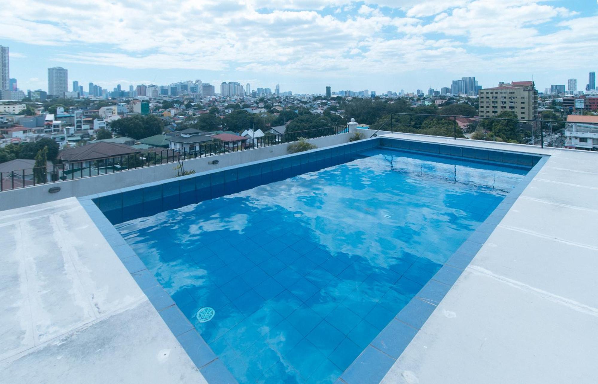 59 Xavierville By Reddoorz Cubao Eksteriør billede