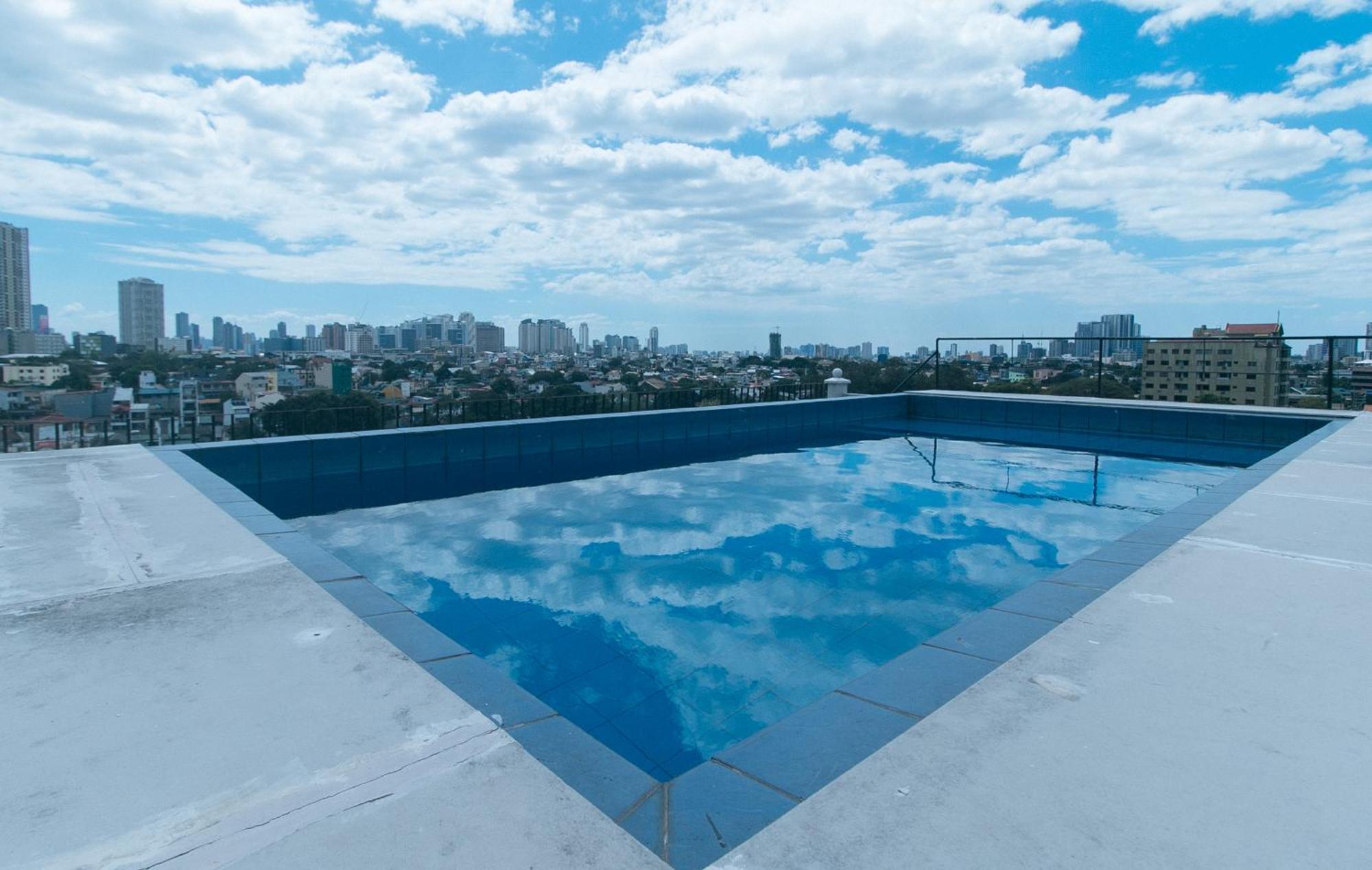 59 Xavierville By Reddoorz Cubao Eksteriør billede